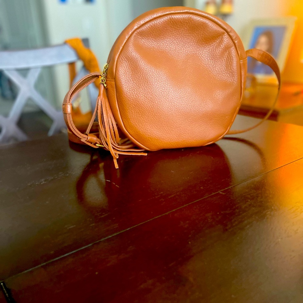 HOBO Groove Crossbody Bag in Saddle Brown